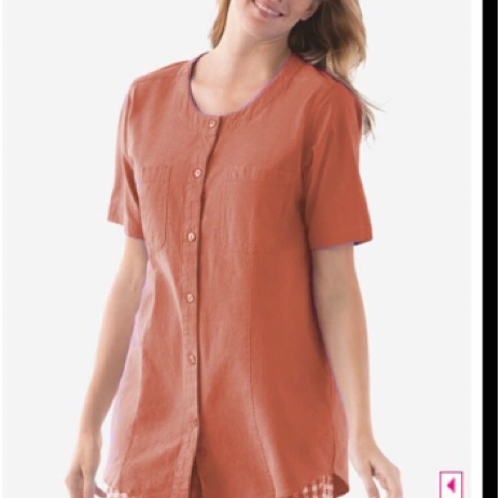 Womsn Within Short Sleeve Crinkle Shirt. Size 1X (22-24)